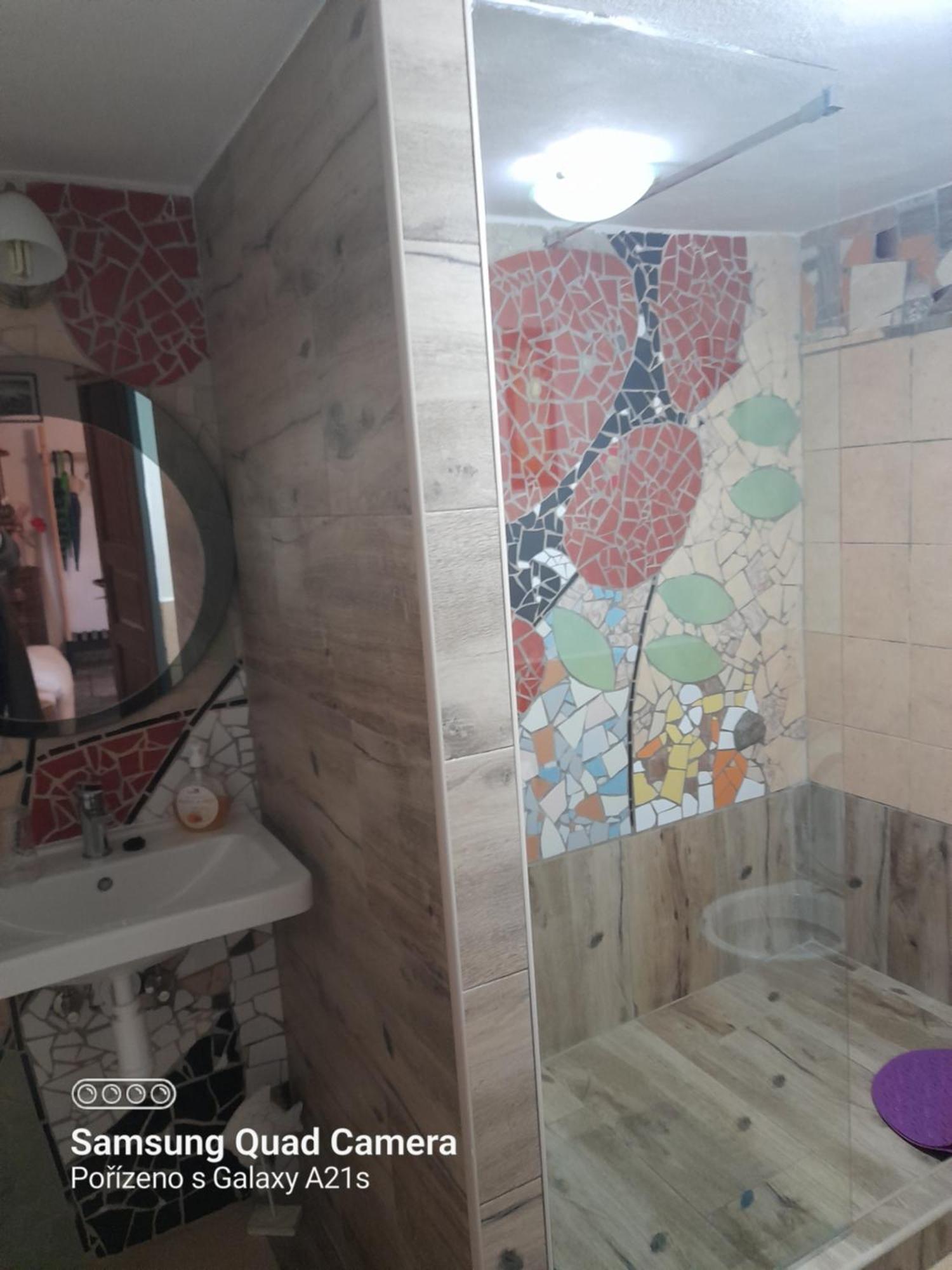 Ferienwohnung Atelier Spojovaci Český Krumlov Exterior foto